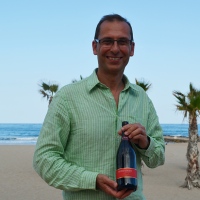 El cartagenero Juan Jerónimo Pagán Martín-Portugués gana el vino Minifundi del Celler la Muntanya en el concurso de la revista La Bodega Alicantina